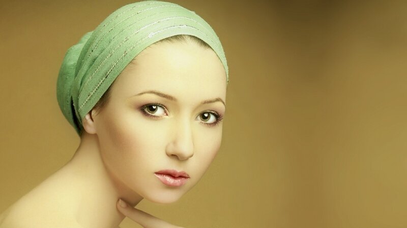 Woman with Green Headwrap — Calm, Photograph