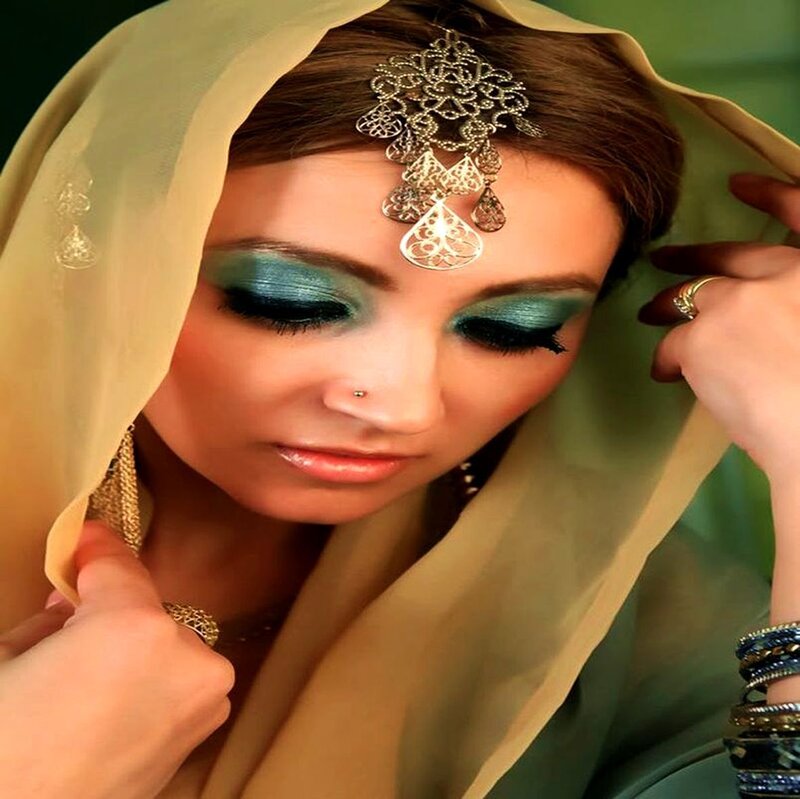 Woman with Green Makeup — Dramatic, Photograph