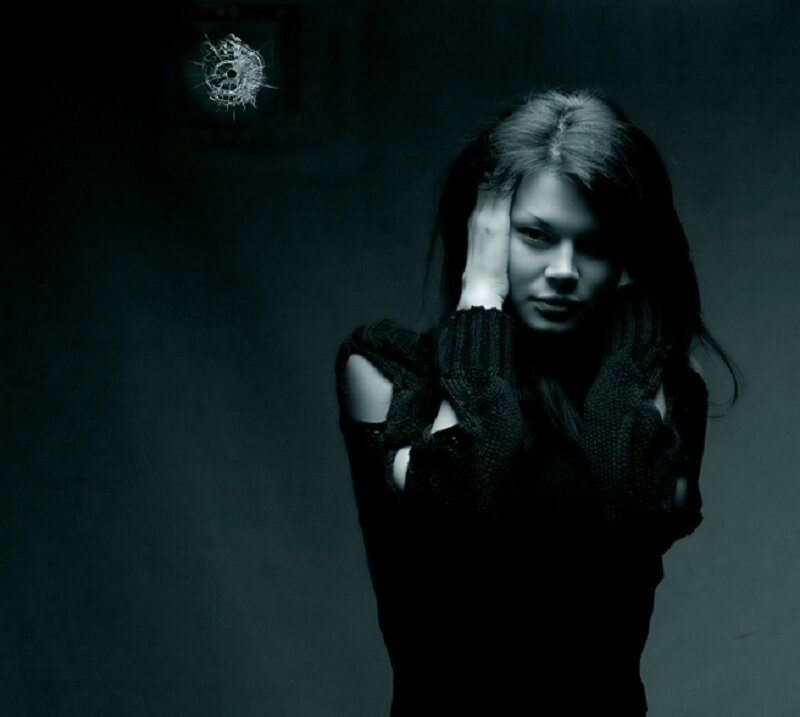 Woman with Hand on Head — Black, Dramatic