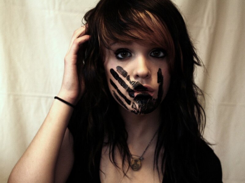 Woman with Handprint on Face — Black