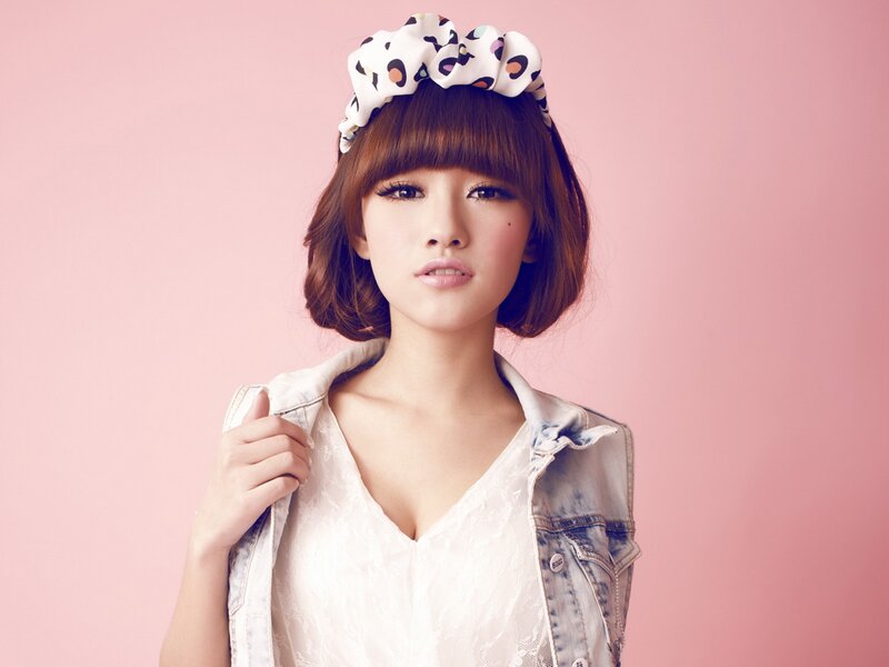 Woman with Headband — Pink, Neutral, Photograph