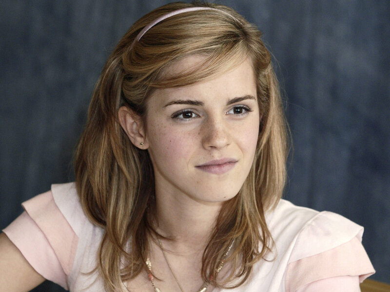 Woman with Headband — Pink, Neutral