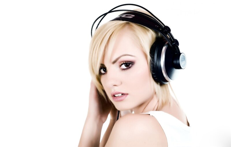 woman with headphones