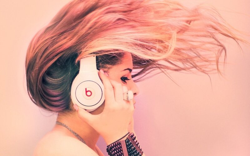 woman with headphones