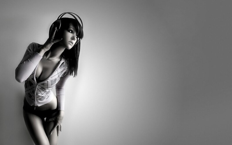 woman with headphones
