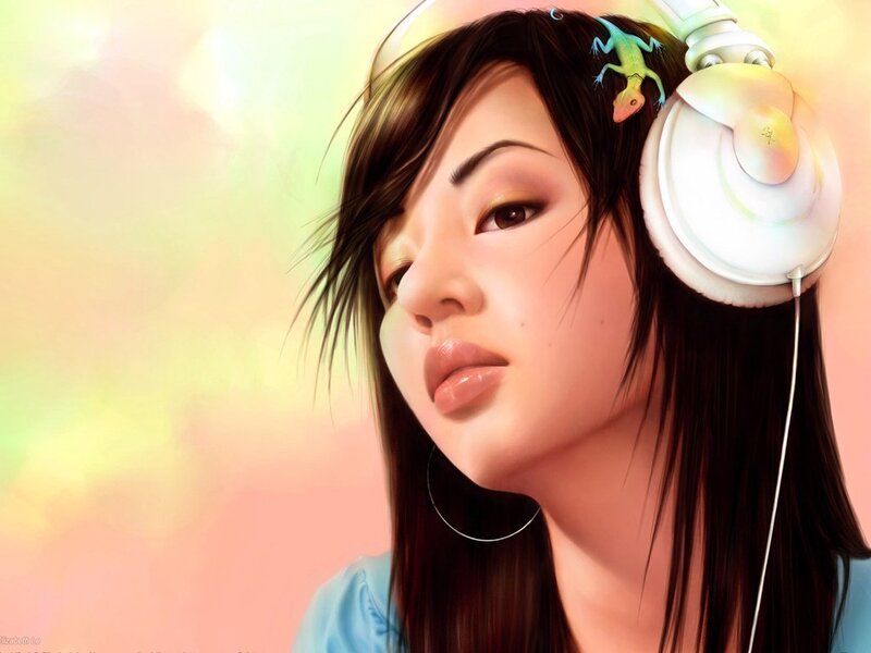 woman with headphones and lizard