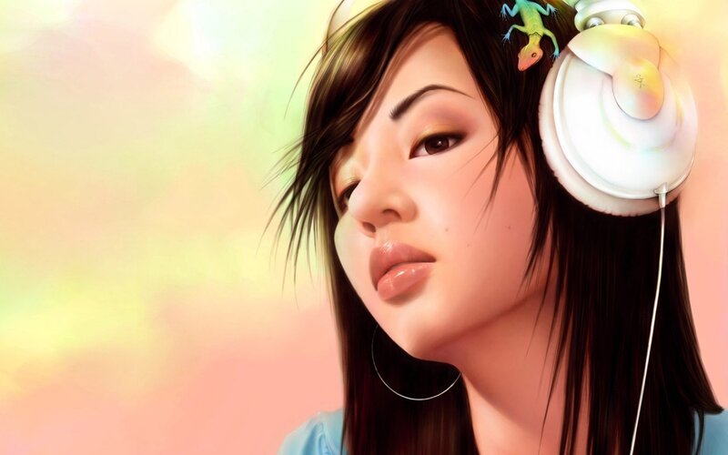 woman with headphones and lizard