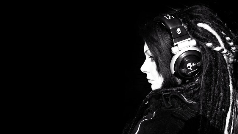 woman with headphones in profile