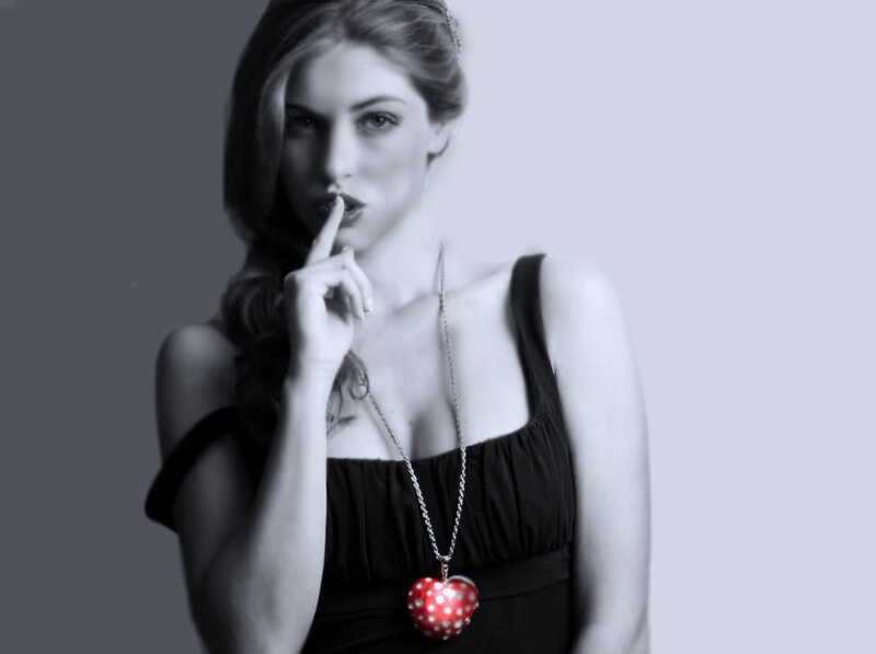 Woman with Heart Necklace — Black