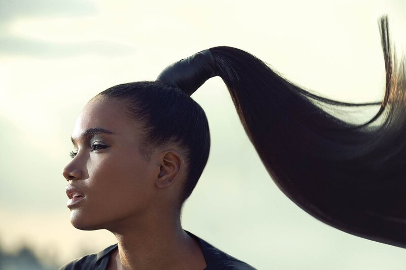 Woman with High Ponytail — Black