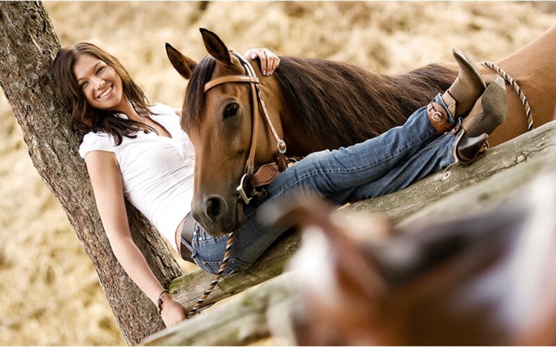 Woman with Horse — Brown, Relaxed