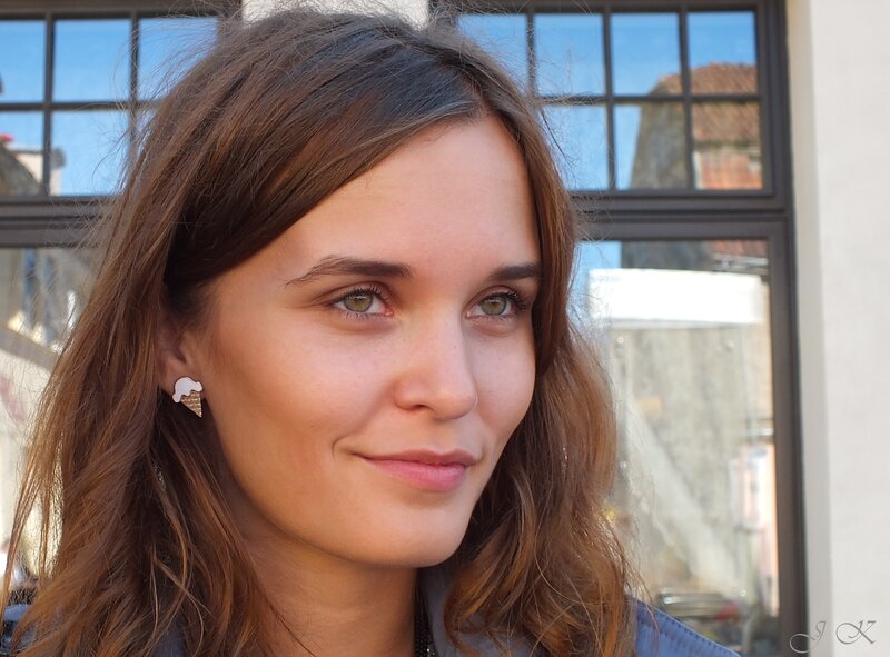 Woman with Ice Cream Earring