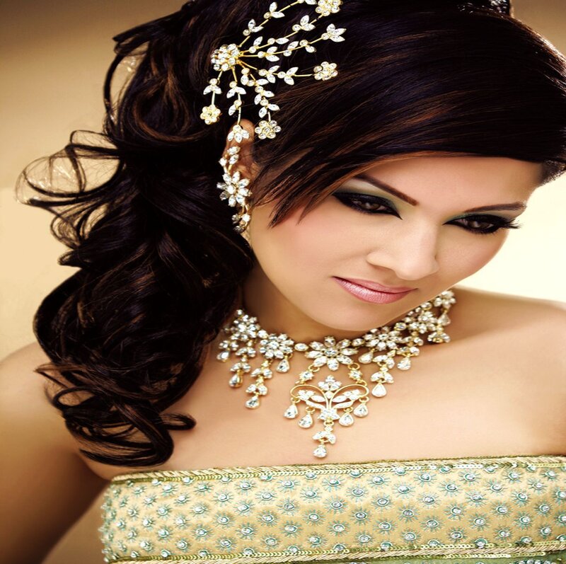 Woman with Jewelry — Gold, Dramatic