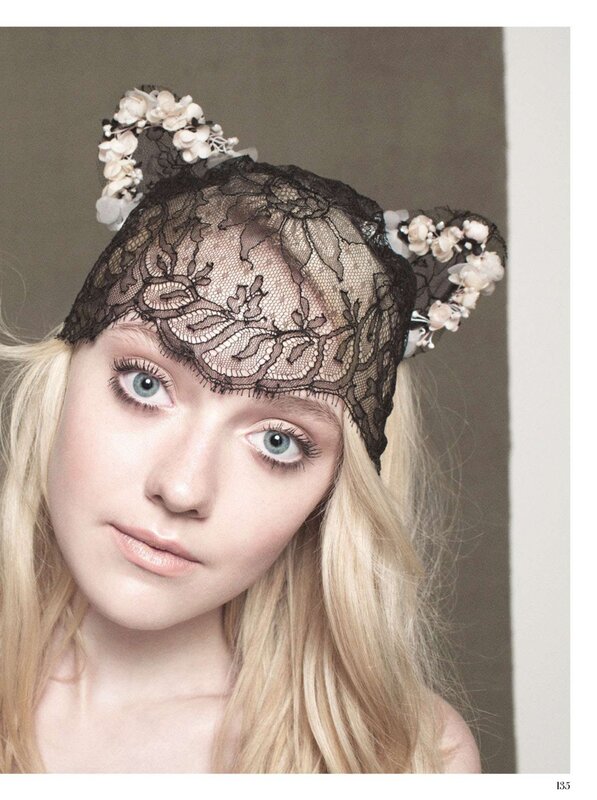 woman with lace headpiece