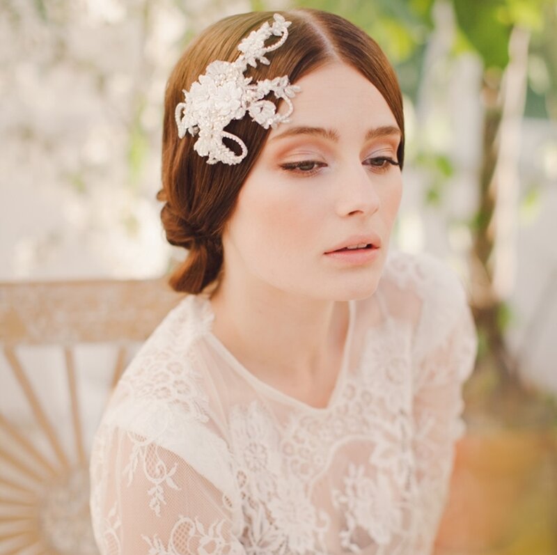 Woman with Lace Headpiece — White