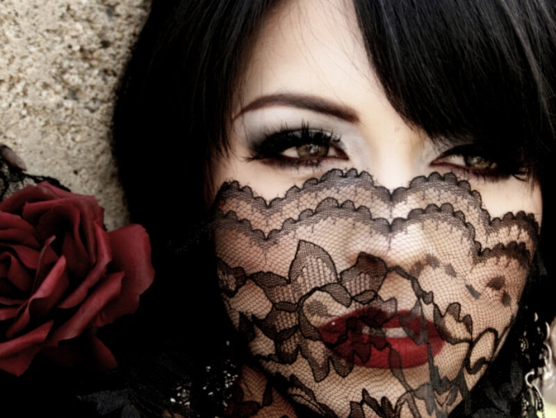 Woman with Lace Mask — Black