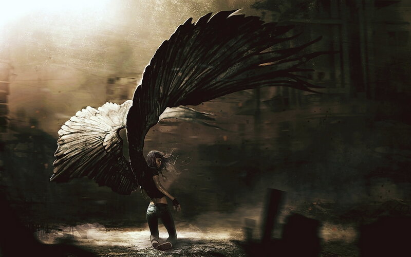 Woman with Large Wings — Black