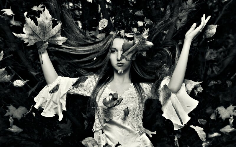 Woman with Leaves — Black