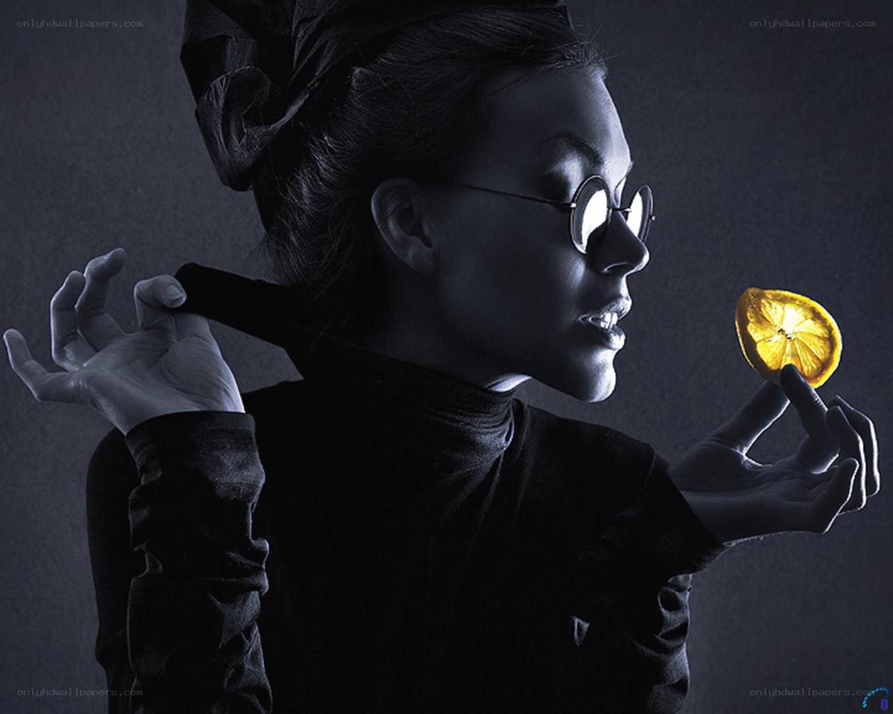woman with lemon slice