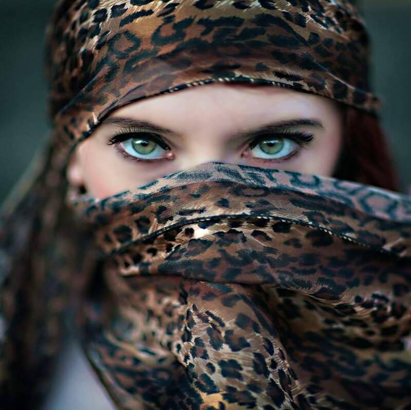 Woman with Leopard Scarf — Brown