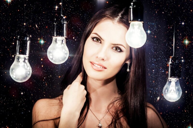 Woman with Light Bulbs — Black