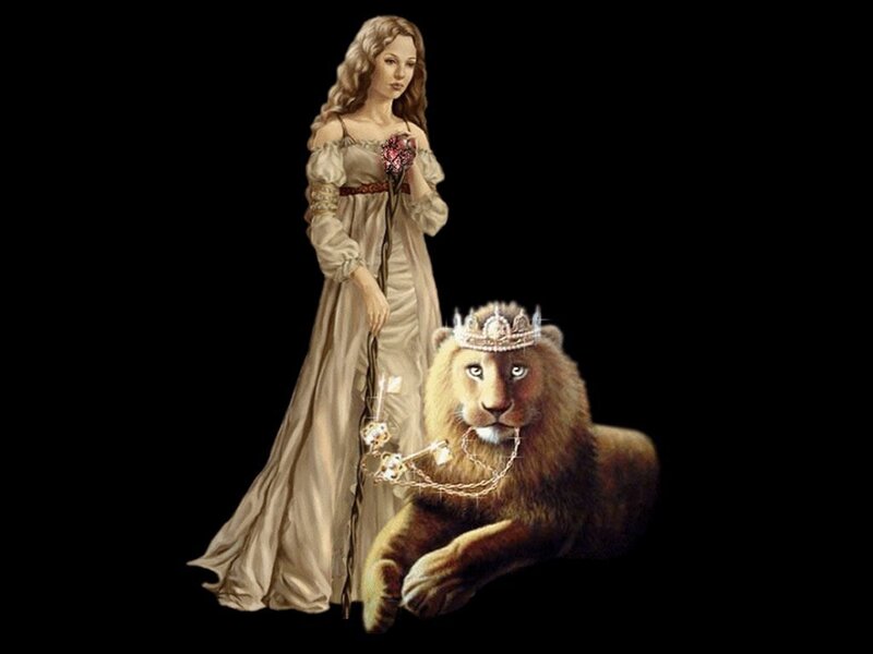 Woman with Lion — Beige