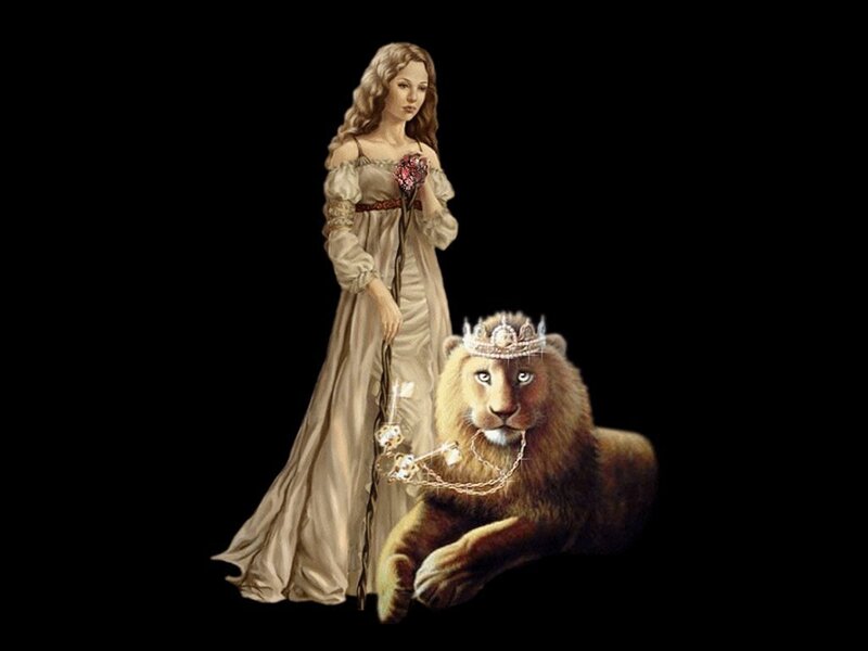Woman with Lion — Black