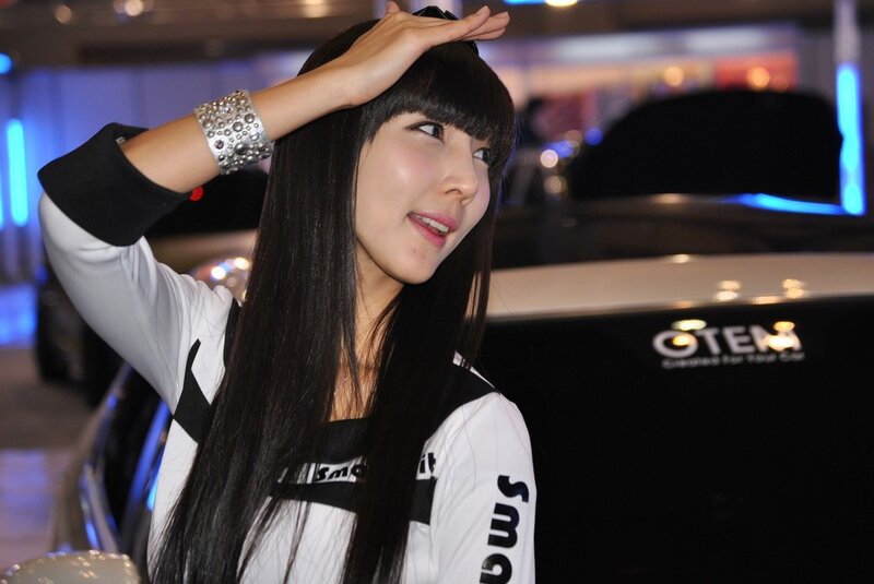 Woman with Long Black Hair — Neutral, Night, Photograph