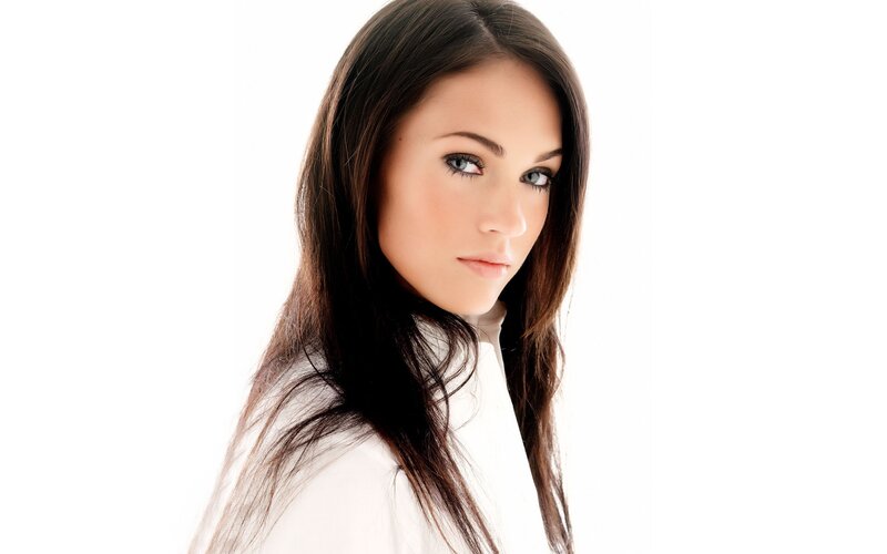 woman with long brown hair