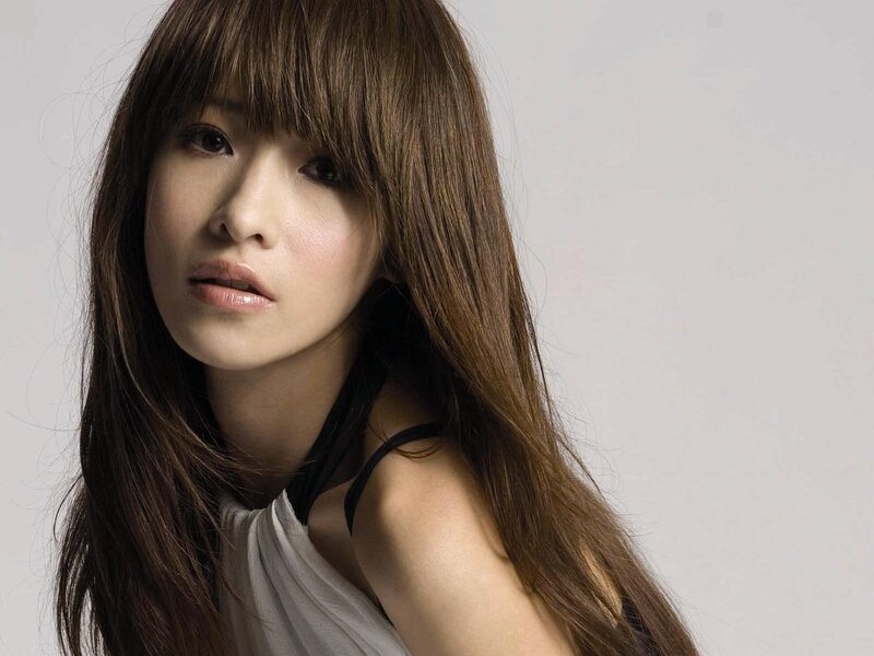 woman with long brown hair