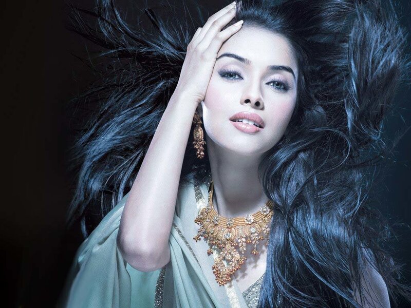 woman with long dark hair