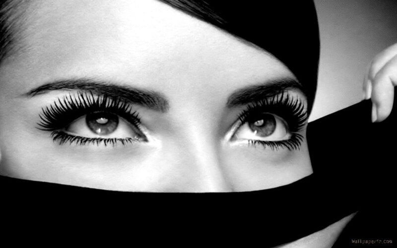 woman with long eyelashes