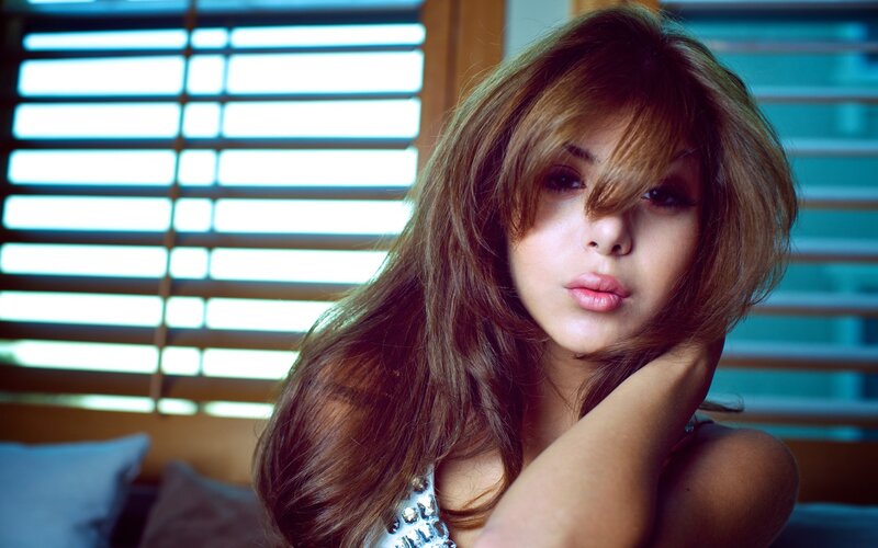 woman with long hair posing