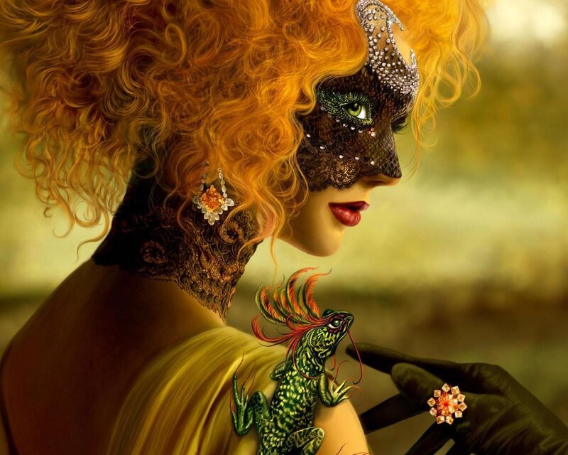 woman with mask and lizard