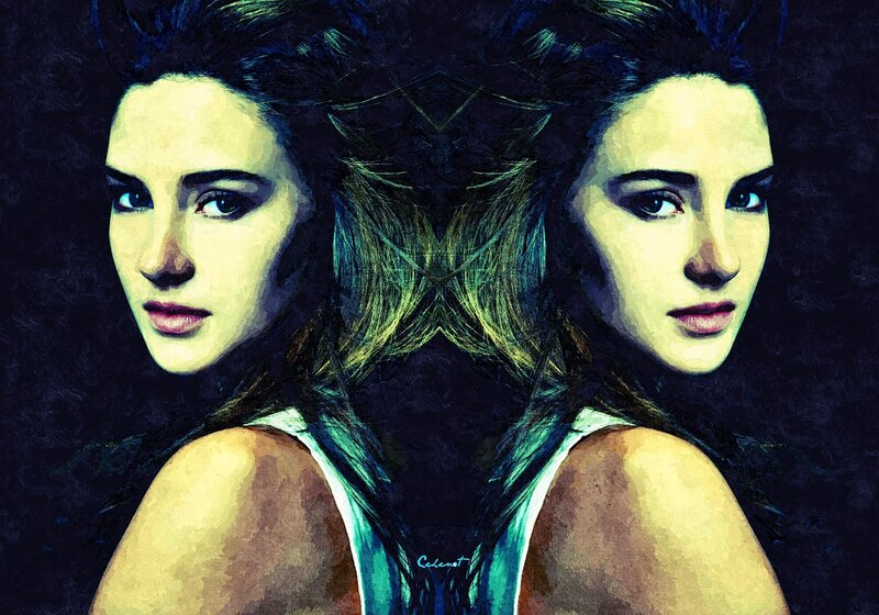 Woman with Mirrored Face — Black