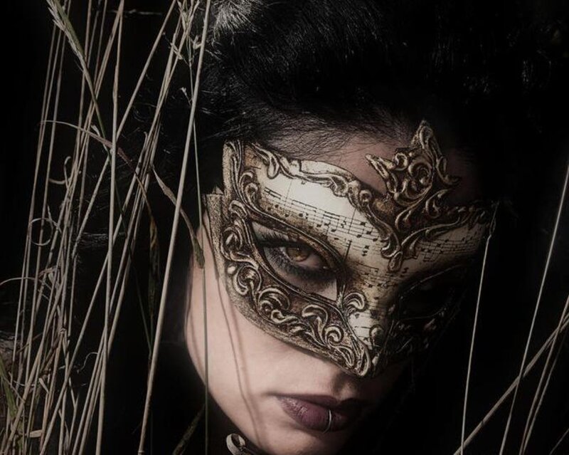 woman with musical mask