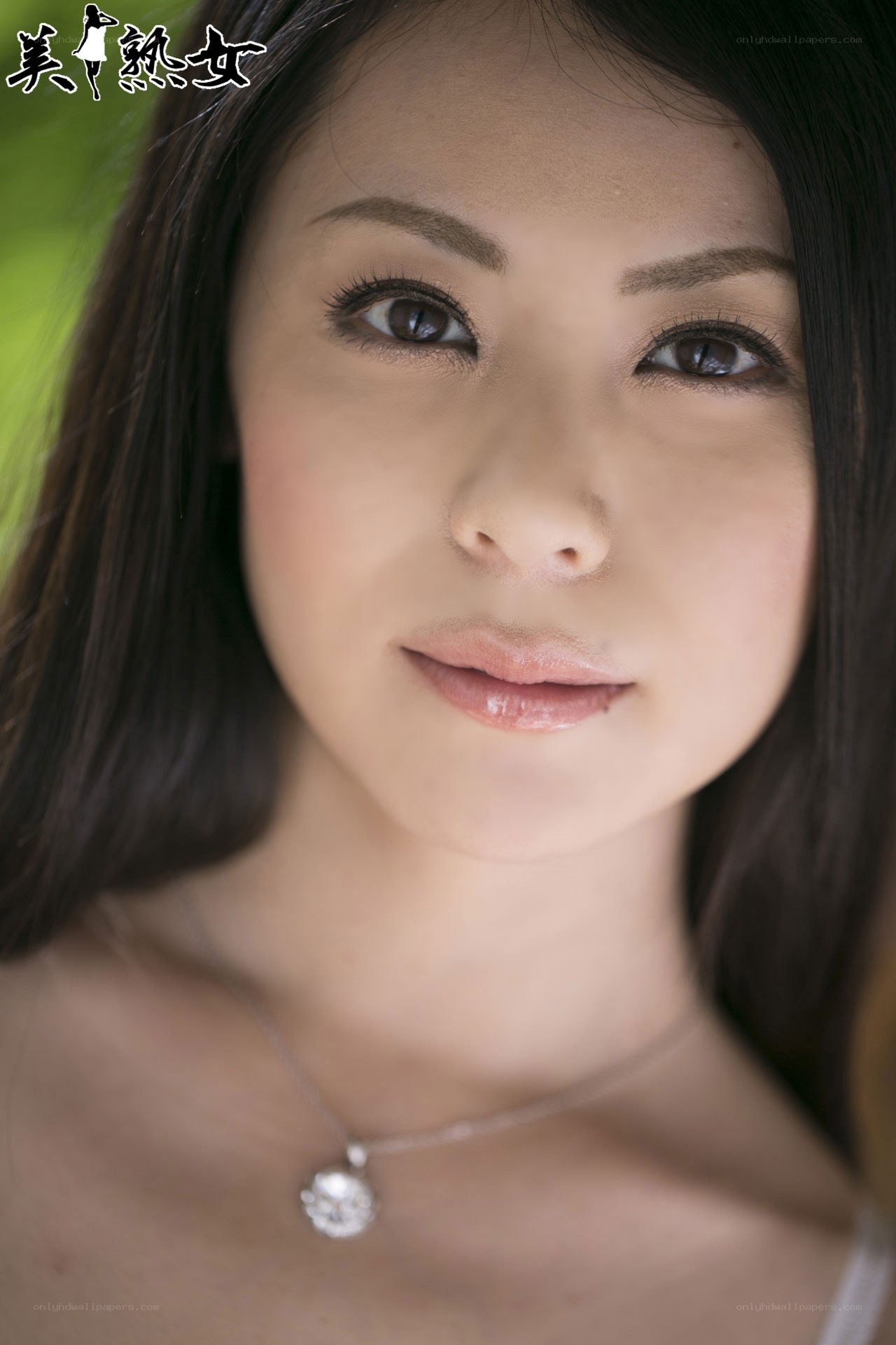 woman with necklace