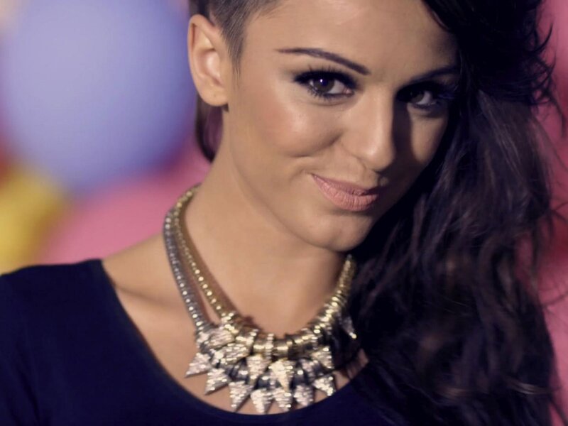 Woman with Necklace — Black, Confident