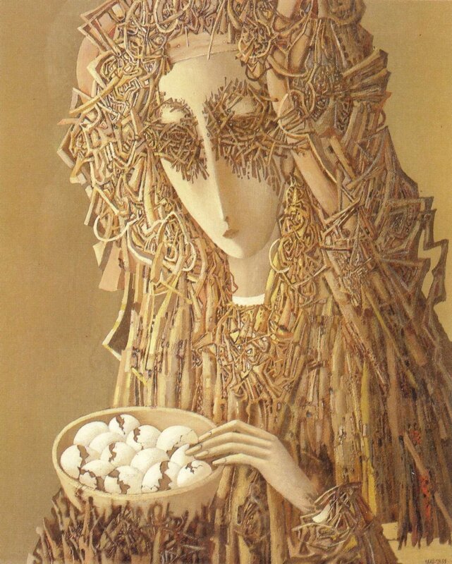 woman with nest-like crown