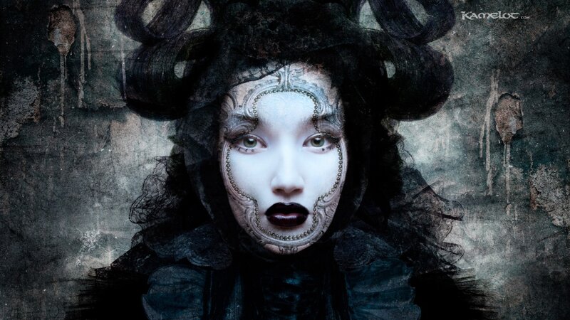 woman with ornate face paint