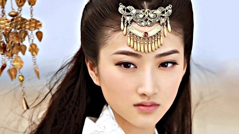 woman with ornate headpiece
