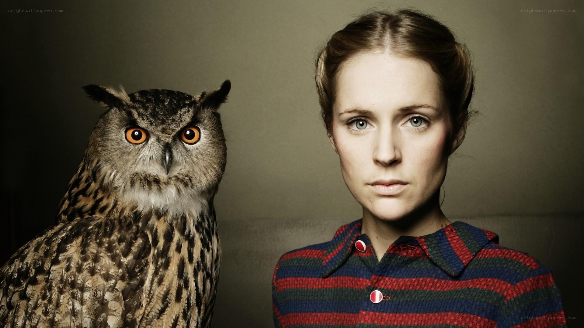 woman with owl portrait