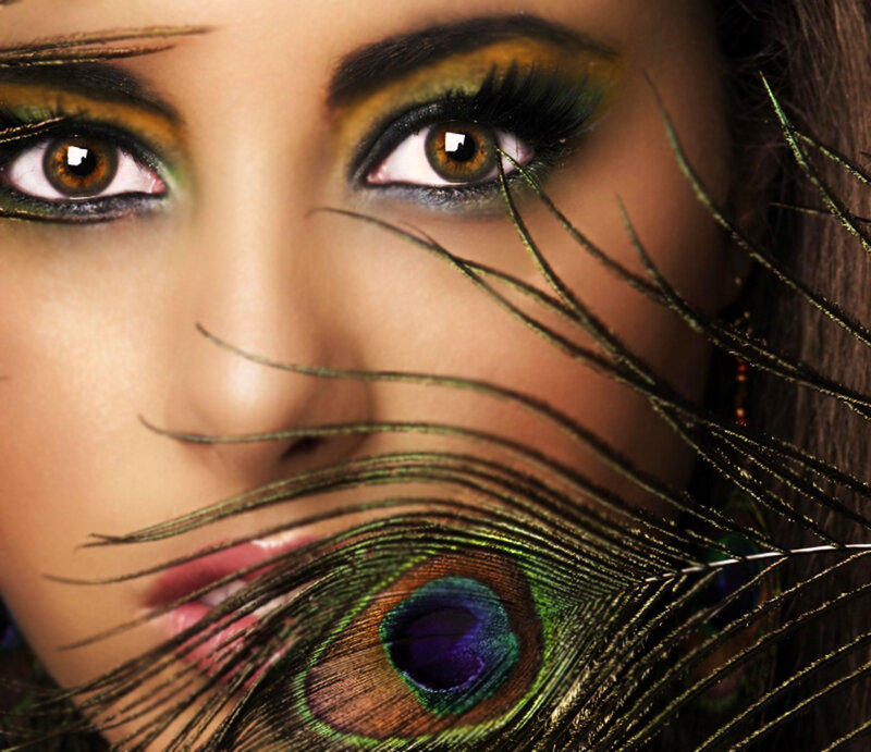 Woman with Peacock Feather — Green