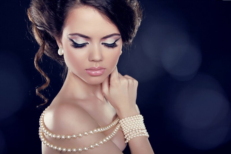 Woman with Pearl Jewelry — Black, Dramatic