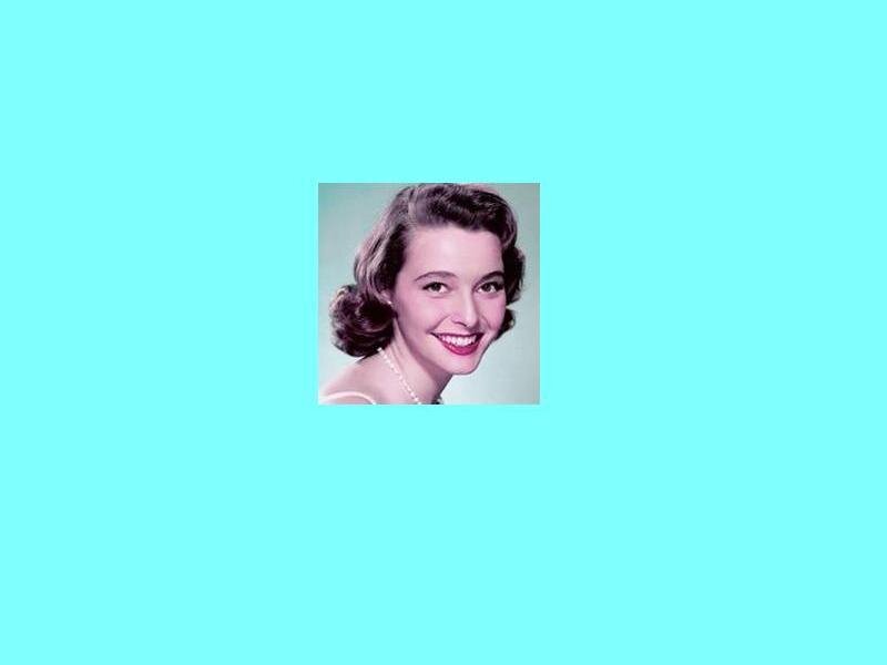 woman with pearl necklace