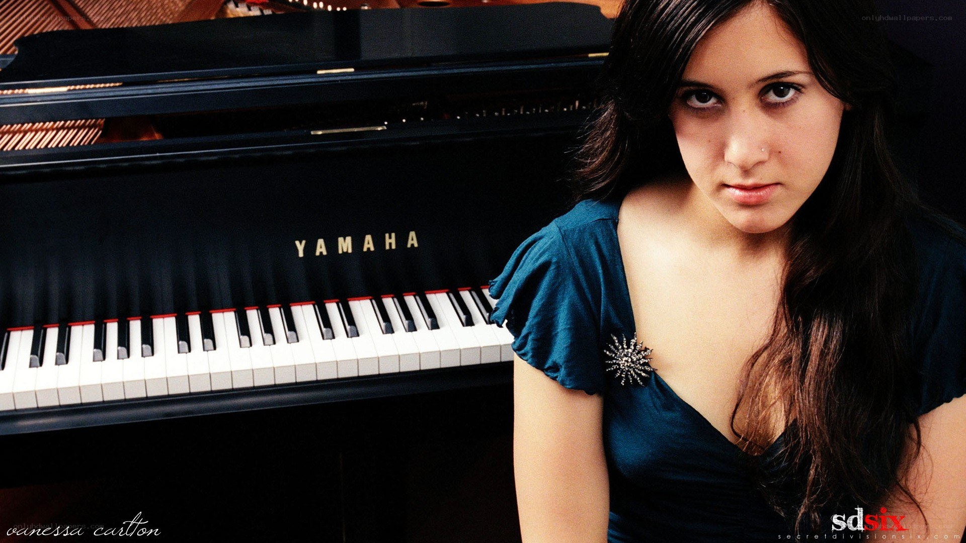 woman with piano