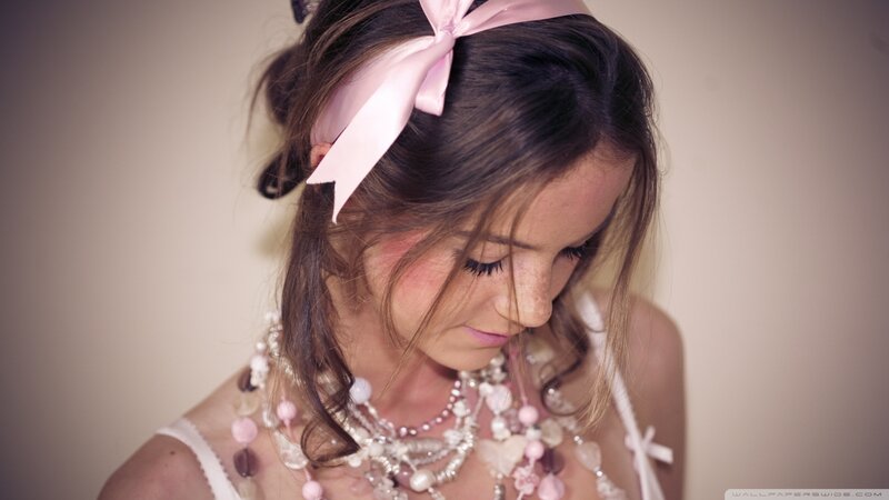 Woman with Pink Bow — Soft