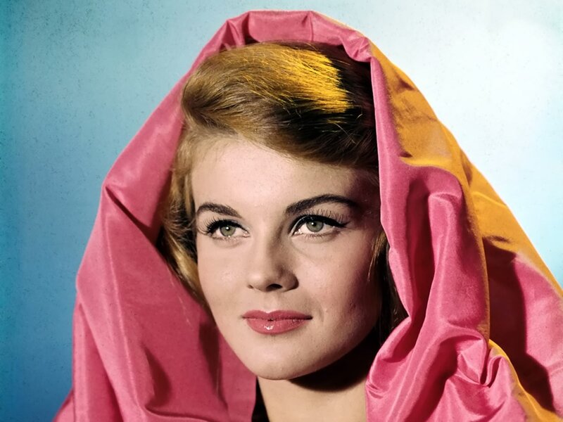 Woman with Pink Cloth — Calm