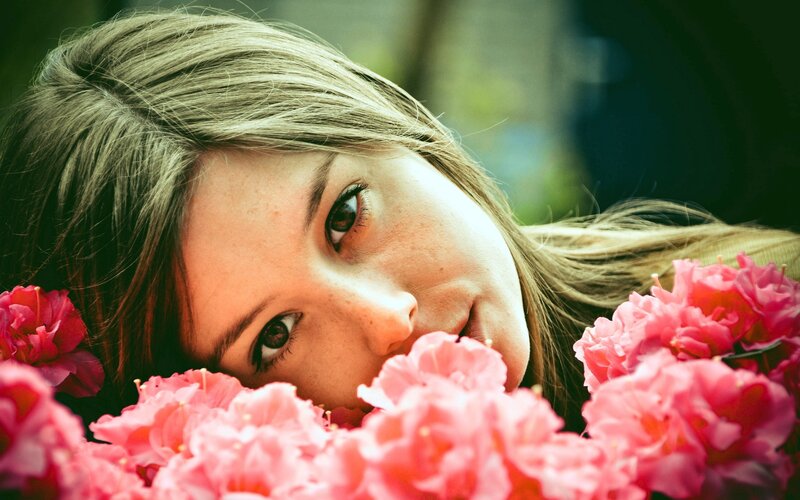 woman with pink flowers