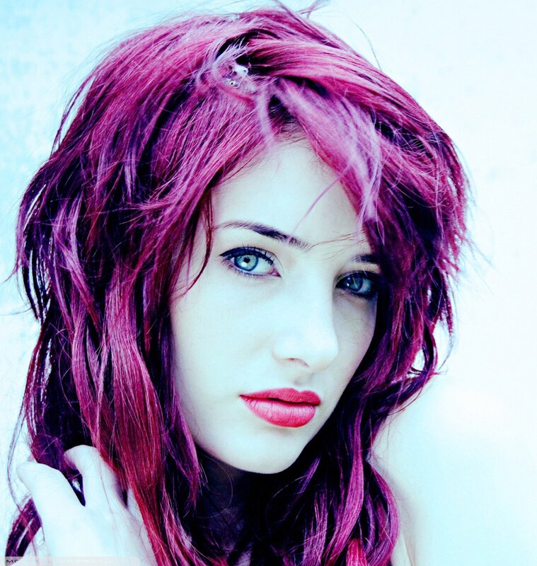 woman with pink hair
